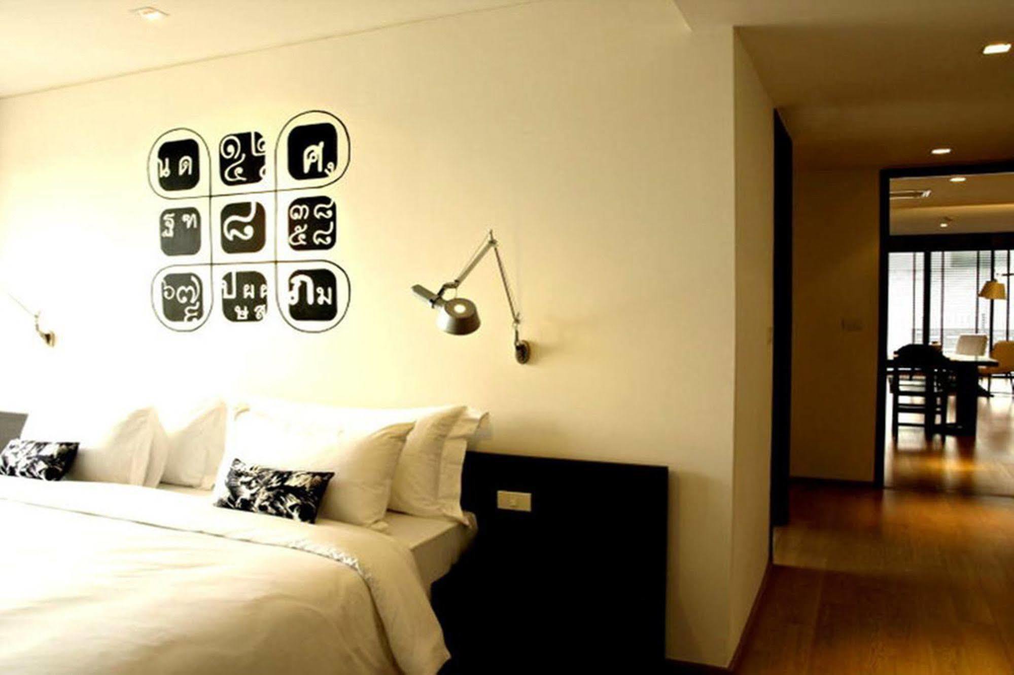 Tenface Bangkok Rom bilde